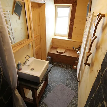 Ferienhaushaelfte Goesselberg Anno Dazumal Feriehus *