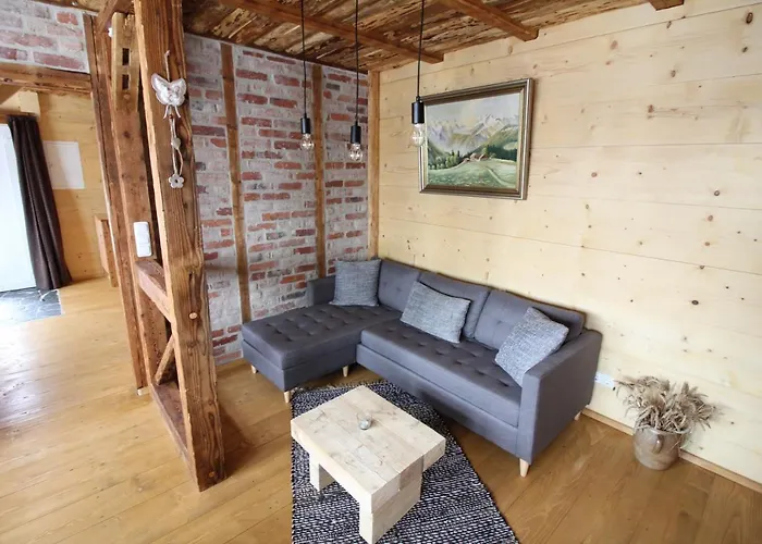 Ferienhaushaelfte Goesselberg Anno Dazumal بيت للعطل *