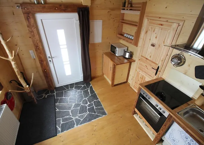 Ferienhaushaelfte Goesselberg Anno Dazumal بيت للعطل كلينغنتال