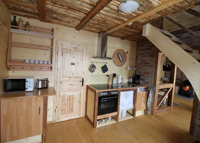 Ferienhaushaelfte Goesselberg Anno Dazumal بيت للعطل كلينغنتال